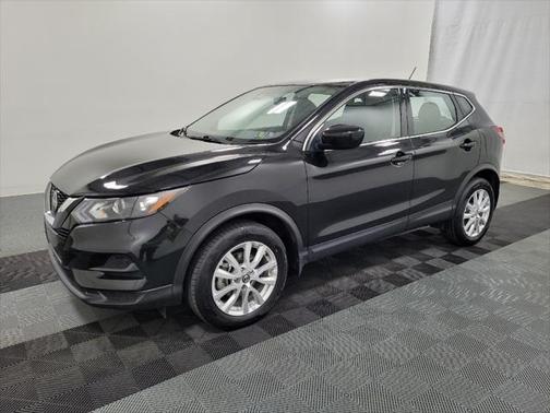2022 Nissan Rogue Sport S