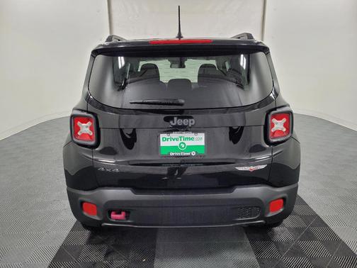 2017 Jeep Renegade Trailhawk