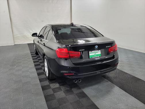 2018 BMW 330 xDrive
