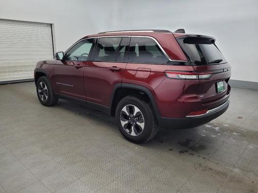 Velvet Red Pearlcoat 2022 Jeep Grand Cherokee 4xe Base