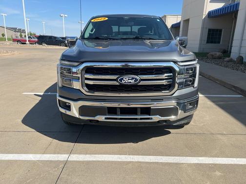 Carbonized Gray Metallic 2025 Ford F-150 Lariat