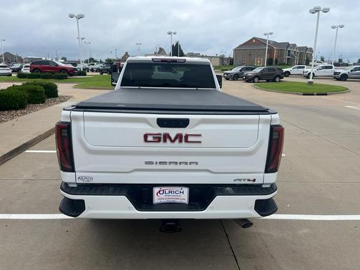 2024 GMC Sierra 3500 AT4