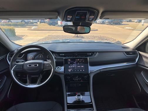 2021 Jeep Grand Cherokee L Laredo