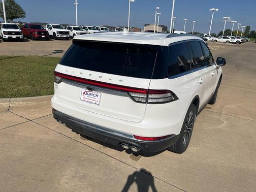 2023 Lincoln Aviator Standard AWD