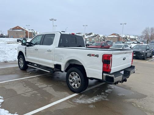 2026 Ford F-350 Lariat Super Duty