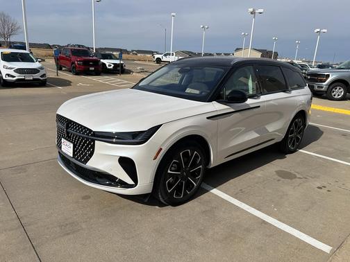 2026 Lincoln Nautilus Reserve