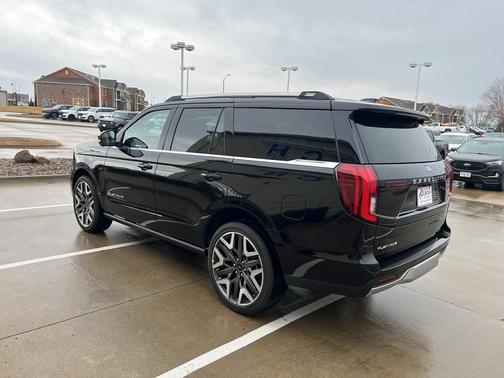 2026 Ford Expedition Platinum