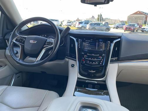 2020 Cadillac Escalade ESV Premium Luxury