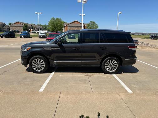Starlight 2024 Lincoln Navigator Premiere