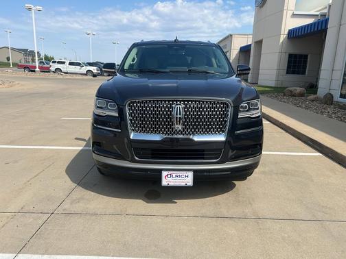 Starlight 2024 Lincoln Navigator Premiere