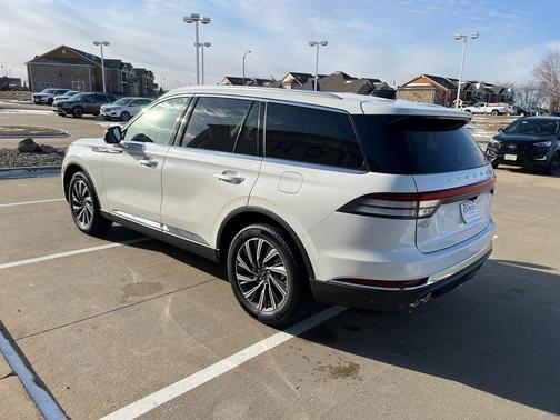 2026 Lincoln Aviator Premiere