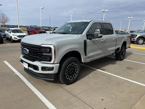 2026 Ford F-250 Platinum