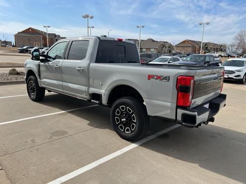 2026 Ford F-250 Platinum