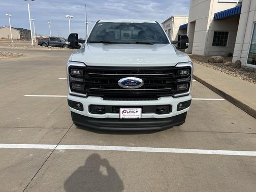 2026 Ford F-250 Platinum