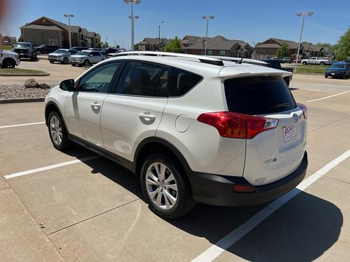 Blizzard Pearl 2013 Toyota RAV4 Limited