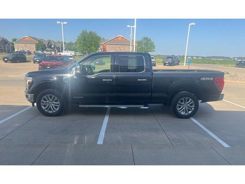 Agate Black Metallic 2025 Ford F-150 Lariat