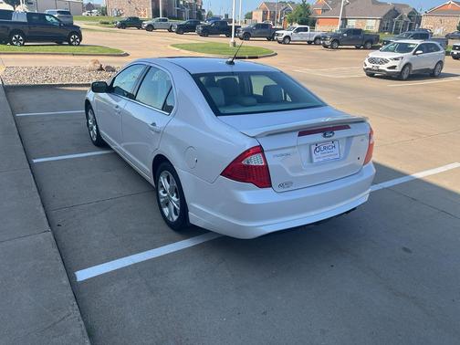 2012 Ford Fusion SE