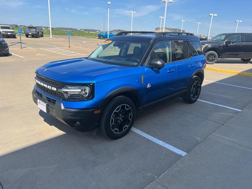 Velocity Blue Metallic 2025 Ford Bronco Sport Outer Banks