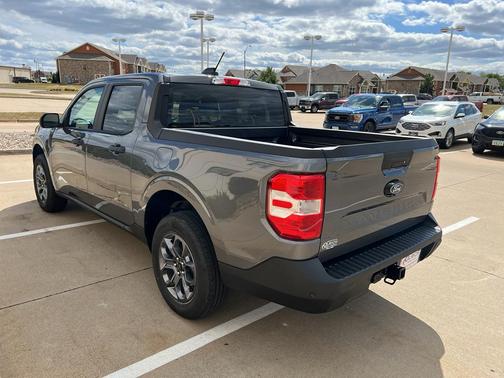 2025 Ford Maverick XLT