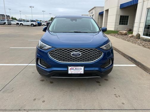 Atlas Blue Metallic 2024 Ford Edge SEL
