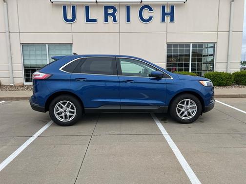 Atlas Blue Metallic 2024 Ford Edge SEL