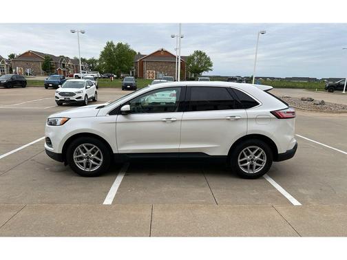 Star White 2024 Ford Edge SEL