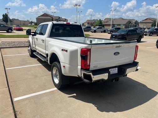 2024 Ford F-450 Lariat