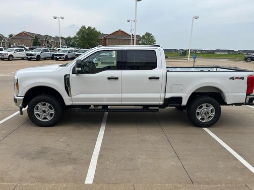 2025 Ford F-350 XLT