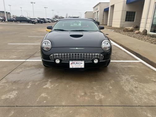 2002 Ford Thunderbird Deluxe