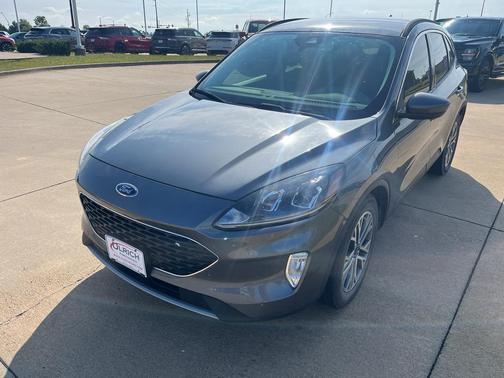 2021 Ford Escape SEL