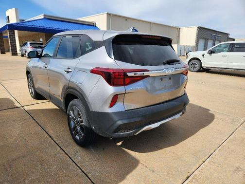 2022 Kia Seltos LX