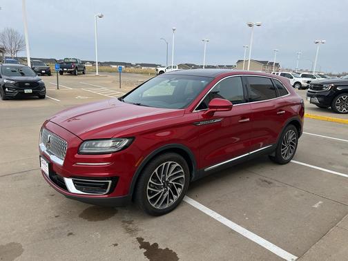 2020 Lincoln Nautilus Reserve