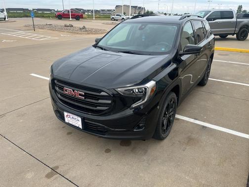 2021 GMC Terrain SLT