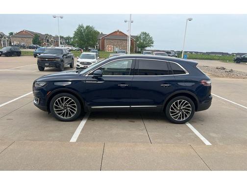 Rhapsody Blue 2020 Lincoln Nautilus Reserve