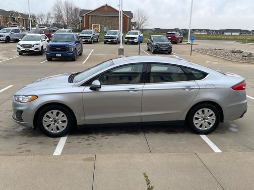 2020 Ford Fusion S