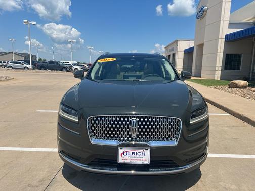 2022 Lincoln Nautilus Reserve