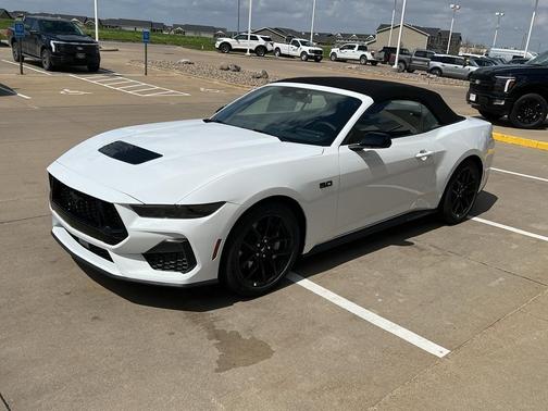 Oxford White 2026 Ford Mustang GT Premium