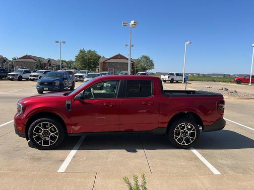 2025 Ford Maverick Lariat