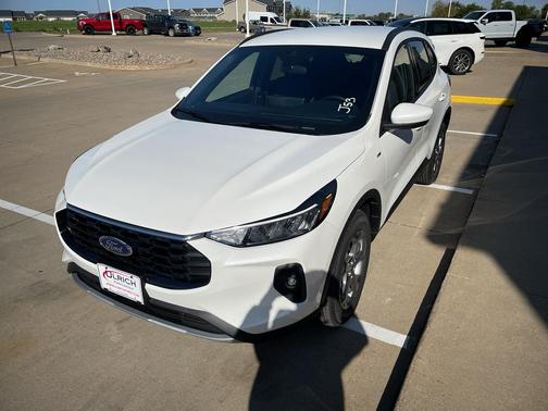 2026 Ford Escape ST-Line Select