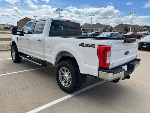 2017 Ford F-250 XLT
