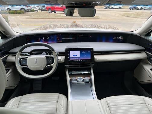 2024 Lincoln Nautilus Reserve