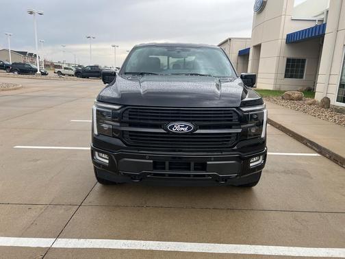Agate Black Metallic 2026 Ford F-150 Platinum