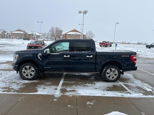 2023 Ford F-150 Platinum