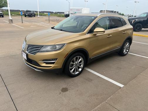 Karat Gold 2015 Lincoln MKC Base