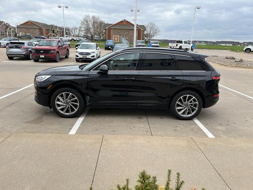 2025 Lincoln Corsair Grand Touring
