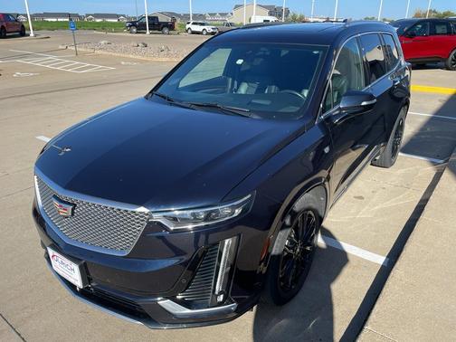 2021 Cadillac XT6 Premium Luxury AWD