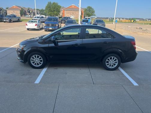 2018 Chevrolet Sonic LT