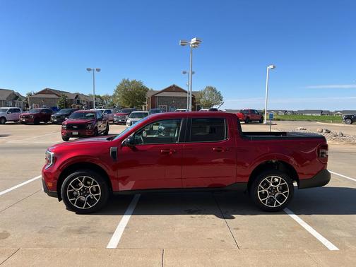 2025 Ford Maverick Lariat