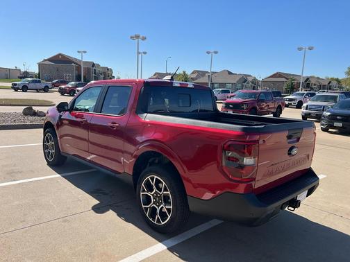 2025 Ford Maverick Lariat