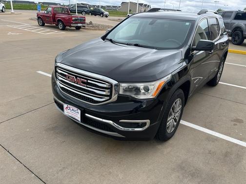 2018 GMC Acadia SLE-2